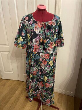 Johnny Was 100 % Cotton Floral Dress, Pockets, Size Xl
